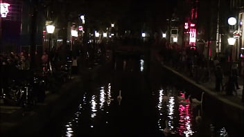 Khu Phố đèn đỏ Oudezijds Achterburgwal Amsterdam Hà Lan